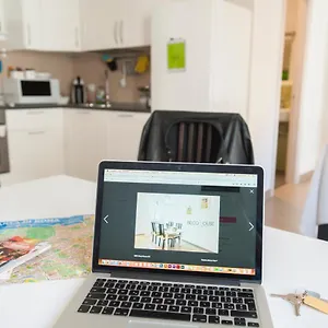 https://becohouse.it-romehotels.com